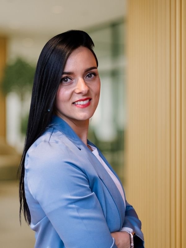 Adéla Hubnerová - Customer Care